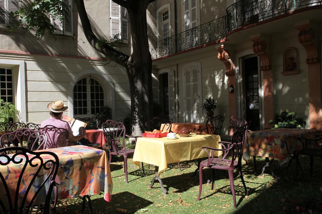 Hotel Du Fiacre Carpentras