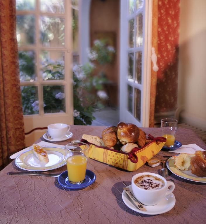 Hotel Du Fiacre Carpentras