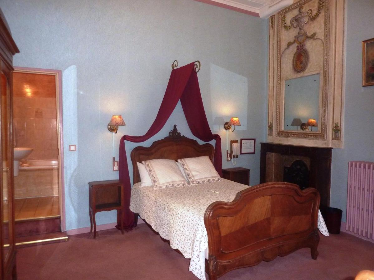 Du Fiacre Hotel