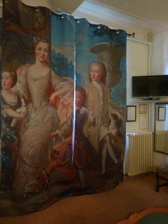 Du Fiacre 3*